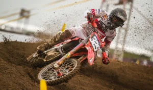 Crosser Binaan Astra Honda Kembali Raih Poin Pada MXGP Lombok