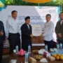 YBM PLN UIT JBT Tebar Daging di Pesantren Alkasyaf
