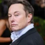 Terobesi apa elon musk kepada huruf x hingga mengganti logo twitter