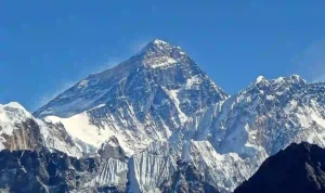 Helikopter Jatuh di Gunung Everest, Semua Penumpang Meninggal dan Penyebabnya Masih Dalam Penyelidikan