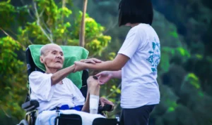 5 Cara Mengatasi Rasa Cemas Berlebihan pada Lansia!