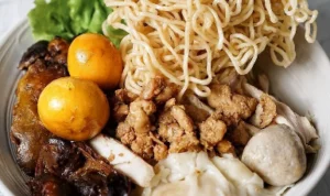 7 Tempat Kuliner Mie Ayam di Jakarta yang Bikin Nagih! Kuliner Mie Ayam di Jakarta yang Bikin Nagih!