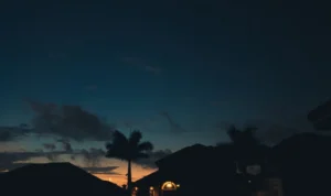 Malam Satu Suro Dianggap punya Banyak Mitos Mistis Salah Satunya Dilarang Keluar Malam, Kenapa? Mitos malam satu suro tidak boleh keluar malam