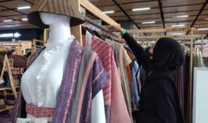 Penjualan Pasar Kreatif di Paris Van Java Belum Bergairah