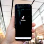 Ilustrasi TikTok Luncurkan Fitur Posting Teks/Foto: Pexels (Olivier Bergeron)