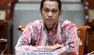 Wakil Ketua KPK Nurul Ghufron Bantah Tudingan "Follow Akun Porno" Wakil Ketua KPK Nurul Ghufron Bantah Tudingan Follow Akun Porno