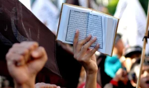 Denmark Condemns Burning of Copies of Quran as "Shameful Act" Denmark Condemns Burning of Copies of Quran as "Shameful Act"