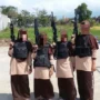 Viral! Foto Santriwati Pegang Airsoft Gun, Begini Tanggapan Polda Jatim