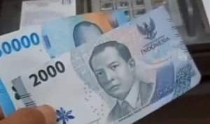Viral di TikTok Tarik Tunai Rp100 Ribu di ATM Keluar Pecahan Rp52 Ribu, Apa Benar?