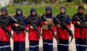 Viral di Sosmed Santri Bawa Senjata Laras Panjang, Begini Penjelasannya