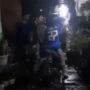 Tangkapan layar video, Anak Ketua DPRD Ambon menganiaya remaja hingga tewas, pada minggu (30/7). (instagram)