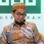 Ustad Adi Hidayat yang menjelaskan mengenai ayat-ayat perlindungan dari gangguan jin. (instagram)