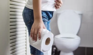 Hati-hati, Diare Bisa Jadi Gejala Gula Darah sedang Tinggi Ilustrasi tanda-tanda gejala gula darah tinggi yang dilihat saat bab. (freepik)