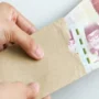 Ilustrasi gaji 8 ribu guru yang telat hingga tiga bulan di Karawang. (pexels)
