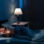 Ilustrasi tidur menghadap ke kanan sesuai dengan adab sebelum tidur yang diajarkan Rosulullah. (pixabay)
