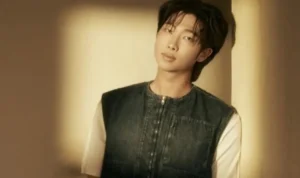 RM BTS yang menjadi kontroversi setelah mengunggah lagu Bad Religion - Frank Ocean (instagram @rkive)