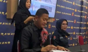 Konferensi Pers oleh Satreskrim Polres Karawang tentang kejadian Tawuran di Karawang yang menewaskan seorang pelajar. (instagram satreskrim Polres Karawang)