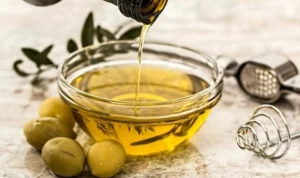 Ilustrasi minyak zaitun yang memberikan banyak manfaat untuk kesehatan. (pexels)