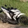 Penampakan motor skutik yang mengalami rangka eSAF patah. (instagram)