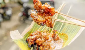 Kalau loe tuh lagi di Bandung dan nggak nyoba 9 kuliner hits yang lagi rame abis di kota kembang ini, berarti loe belum bener-bener jadi orang Bandung nih, guys!