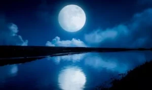Ini Waktu Terbaik Melihat Fenomena Langka Super Blue Moon 30-31 Agustus 2023 Ilustrasi Fenomena Super Blue Moon yang bisa disaksikan 31 Agustus nanti. (freepik)