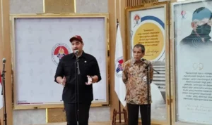 Dana Piala Dunia U-17 Belum Cair, Menpora Dito Ariotedjo Pilih Stadion di Pulau Jawa