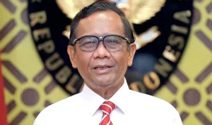 DPD Usulkan Amandemen UUD 1945, Mahfud MD: Silakan Saja Itu Hak Setiap Orang DPD Usulkan Amandemen UUD 1945, Mahfud MD: Silakan Saja Itu Hak Setiap Orang