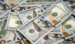 Apakah Uang Bisa Membuat Kita Bahagia? Berikut Penjelasannya