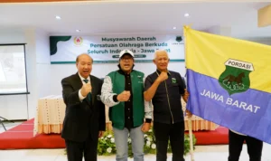 Ono Surono terpilih secara aklamasi setelah peserta dari 15 Pengurus cabang Pordasi se-Jawa Barat melakukan Musyawarah Daerah Pordasi di Hotel Lingga, Kamis (3/8).