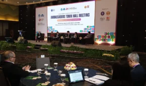 Ambassador Town Hall Meeting Perkuat Langkah AHEC Wujudkan Relevansi antar Perguruan Tinggi