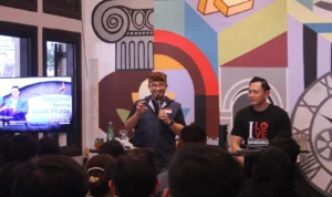 Anies AHY Dekati Millenial Bandung, Singgung Revisi UU ITE Anies AHY Dekati Millenial Bandung, Singgung Revisi UU ITE