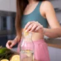 Rahasia Minuman Pagi, Kunci Cepat Turunkan Berat Badan Rahasia Minuman Pagi, Kunci Cepat Turunkan Berat Badan