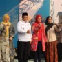 Foto bersama Wagub Jabar Uu Ruzhanul Ulum, Wabup Cirebon Wahyu Tjiptaningsih. (Dok. Humas Pemkab Cirebon)
