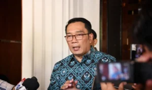 Ditanya Soal Peluang Dipinang sebagai Cawapres di Pilpres 2024, Ridwan Kamil: Hilalnya Belum Kelihatan Gubernur Jawa Barat Ridwan Kamil menolak saat ditanya soal peluang dipinang sebagai Cawapres di Pilpres 2024. ANTARA/HO-Humas Pemda Jabar.