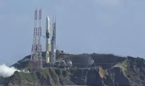 Jepang Tunda Luncurkan Roket yang Mendarat di Bulan karena Angin Jepang Tunda Luncurkan Roket yang Mendarat di Bulan karena Angin