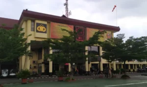 Kabid Humas Polda Jawa Barat Kombes Pol Ibrahim Tompo mengatakan bahwa pihaknya mendalami tindakan oknum polisi terhadap warga Dago Elos. ANTARA/Bagus Ahmad Rizaldi.