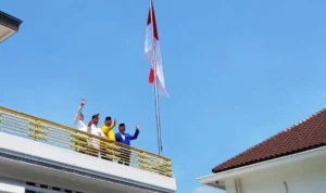 Ketua Umum PAN Zulkifli Hasan (Zulhas) buka suara terkait dukungan partainya terhadap Prabowo Subianto sebagai Capres pada Pilpres 2024. NTARA/Laily Rahmawaty.