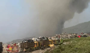 Kota Bandung terancam mengalami penumpukan sampah akibat peristiwa kebakaran TPAS Sarimukti, Cipatat, KBB. Jabar Ekspres/Sandi Nugraha.