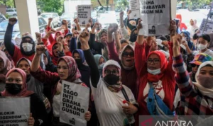 Soal Gugatan Keluarga Muller Terkait Sengketa Tanah Dago Elos, sang Kuasa Hukum: Berdasarkan Hukum adalah Sah Kuasa hukum keluarga Muller, Alvin Wijaya Kesuma buka suara soal gugatan kliennya terkait sengketa tanah Dago Elos. ANTARA/Raisan Al Farisi/agr.