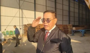 Bak Jatuh Tertimpa Tangga, Usai Ditahan Buntut Kasus Penistaan Agama, Panji Gumilang Kembali Disorot Soal Dugaan TPPU Menko Polhukam Mahfud MD angkat bicara soal dugaan TPPU atau pencucian uang yang menyeret Panji Gumilang usai ditahan akibat penistaan agama. ANTARA/Sean Filo Muhamad.