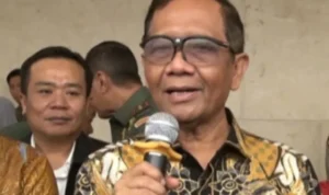 Menko Polhukam Mahfud MD buka suara soal pimpinan Ponpes Al Zaytun, Panji Gumilang yang resmi ditetapkan sebagai tersangka. ANTARA/Darwin Fatir.