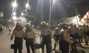 Oknum Polrestabes Bandung diduga bertindak kasar dan tidak profesional seiring kasus sengketa tanah di Dago Elos. Instagram/bangsamahardika.