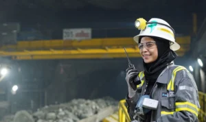 Freeport Siapkan Gugatan Lawan Pemerintah Indonesia, Menko Airlangga Beri Respons Tajam Menteri Koordinator Bidang Perekonomian, Airlangga Hartarto, memberikan tanggapannya terkait rencana PT Freeport Indonesia untuk menggugat pemerintah terkait kebijakan bea keluar ekspor mineral logam. (foto: pt freeport Indonesia)