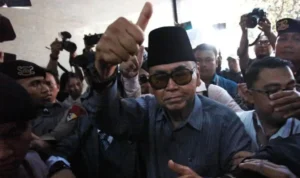 Pengacara Panji Gumilang, Hendra Effendy sebut kliennya memiliki jutaan pendukung dan berharap tak ada konflik usai penahanan. ANTARA/Reno Esnir.