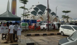 Polemik pengelolaan Parkir Masjid Al Jabbar Kota Bandung sempat mencuat setelah terjadi aksi main getok yang dilakukan oleh oknum masyarakat.