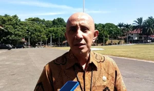 Para Pamong Praja IPDN Persiapkan Permainan Angklung Untuk Raih Rekor Dunia