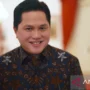 Menteri Kabinet Indonesia Maju, termasuk Menteri BUMN Erick Thohir serta Menteri Keuangan Sri Mulyani, mengajak publik untuk menikmati peringatan HUT RI yang digelar di Istana Kepresidenan, Jakarta. (ANTARA)