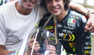 Marco Bezzecchi Perpanjang Kontrak dengan Tim Mooney VR46 Untuk Musim 2024 Marco Bezzecchi Perpanjang Kontrak dengan Tim Mooney VR46 Untuk Musim 2024