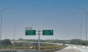 ILUSTRASI Tarif Tol Cisumdawu Resmi Berlaku, Berikut untuk Seksi 4, 5, dan 6/ Instagram @official_ckjt
