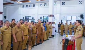 Prosesi pelantikan puluhan pejabat struktural dan fungsional yang dilakukan Wali Kota Bogor, Bima Arya di Aula Kantor Disdik Kota Bogor. (Yudha Prananda / Jabar Ekspres)